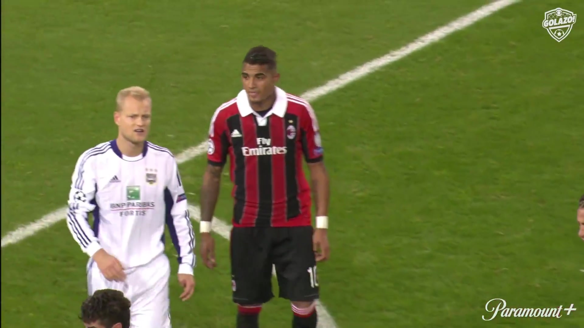 燃爆欧冠忆当年的天外飞仙12年梅克斯禁区外超远倒钩